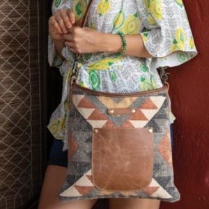 New NWT Shoulder Bag w/Genuine Leather